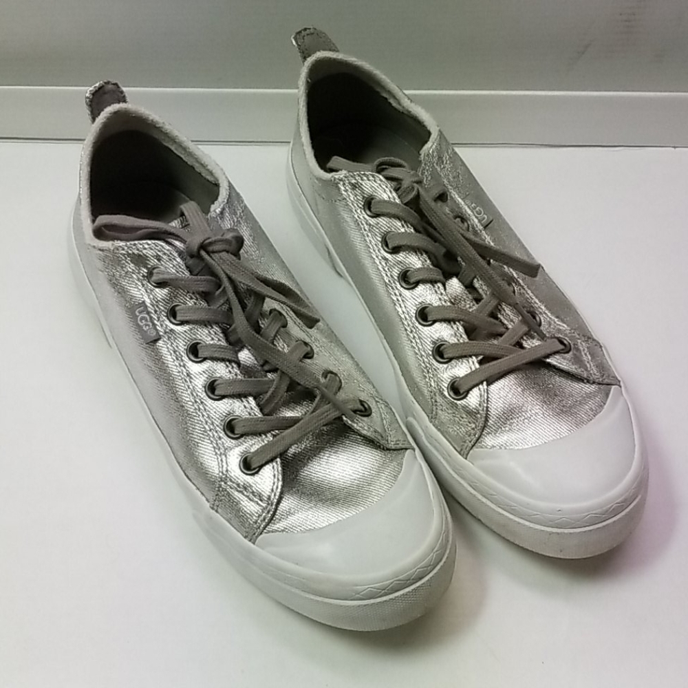 UGG tenishoes